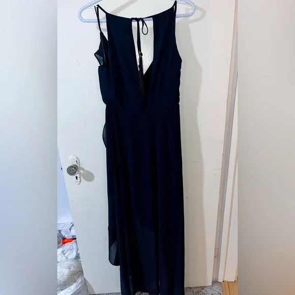 Dress - Picture 4 of 4